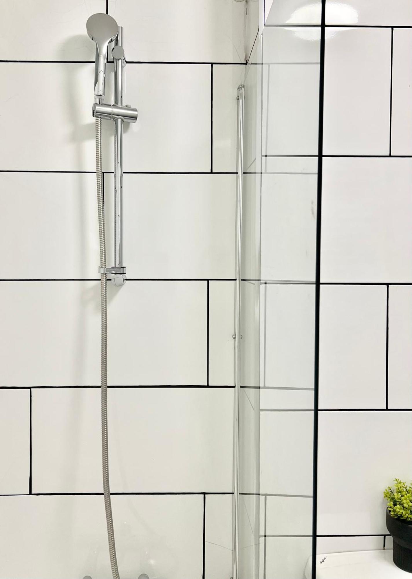 Gorgeous Flat 10 Min Walk To Stadium Free Parking London Ngoại thất bức ảnh
